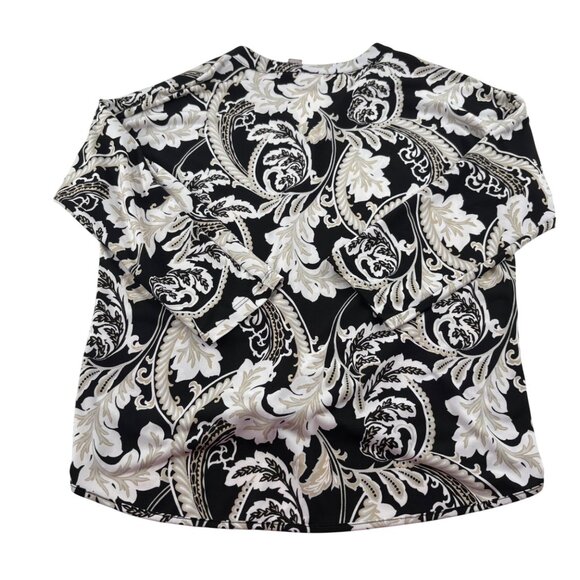 Chicos Women's Paisley V-Neck Blouse Size 1 Medium Black & White 3/4 sleeves - Picture 5 of 5